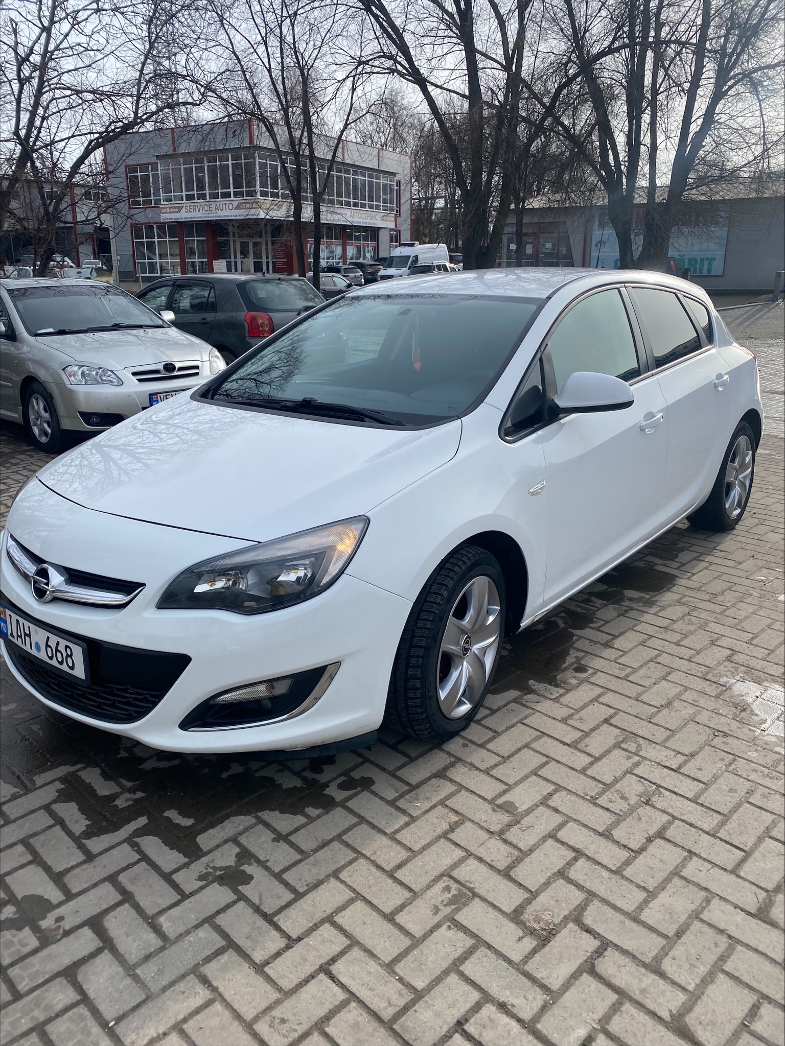 C130B4BF-15A1-4784-9DA1-EF48CA0EF1B7